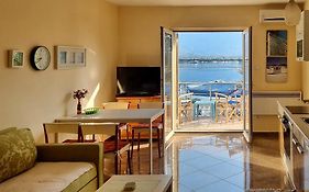 Luxury Apartment Maja