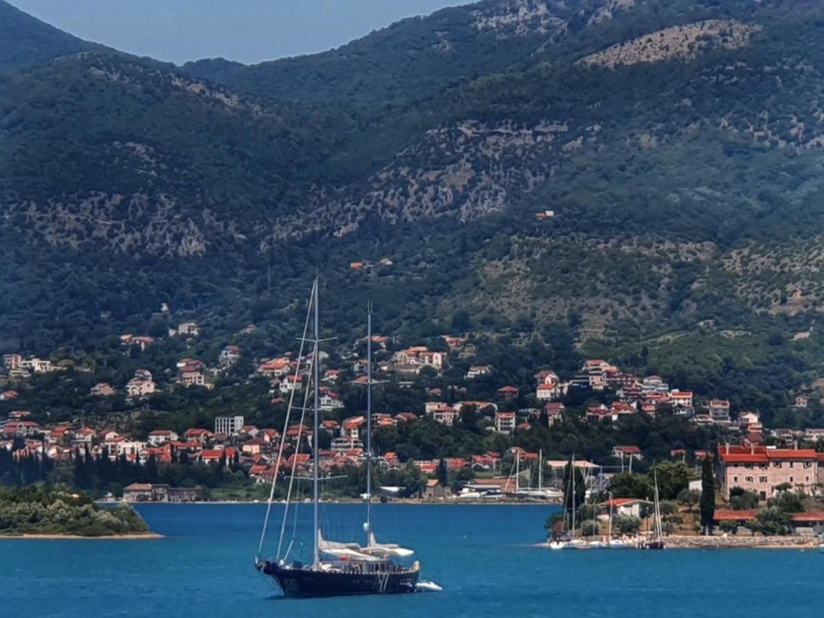 Luxury Apartment Maja Tivat Kültér fotó